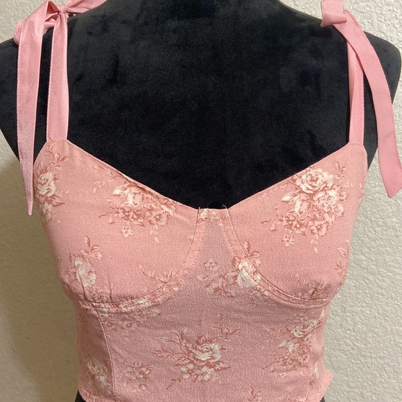 Forever 21 Top - Picture 3 of 6